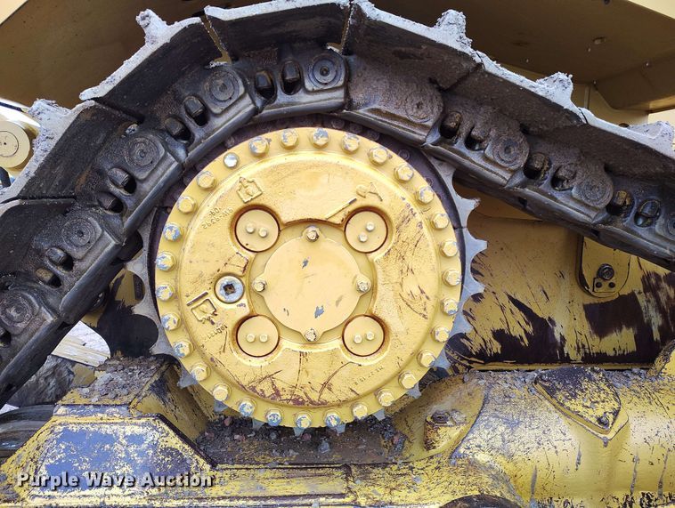 image for item EH0261 2018 Caterpillar D8T dozer