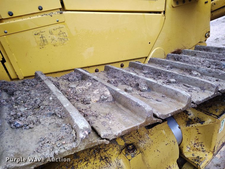 image for item EH0261 2018 Caterpillar D8T dozer