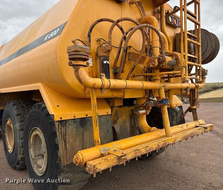 image for item EH0262 2016 Volvo A25G water wagon