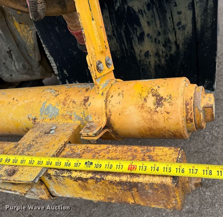 image for item EH0262 2016 Volvo A25G water wagon