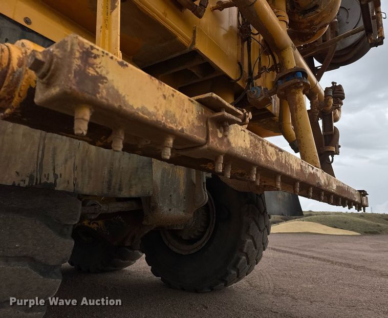 image for item EH0262 2016 Volvo A25G water wagon