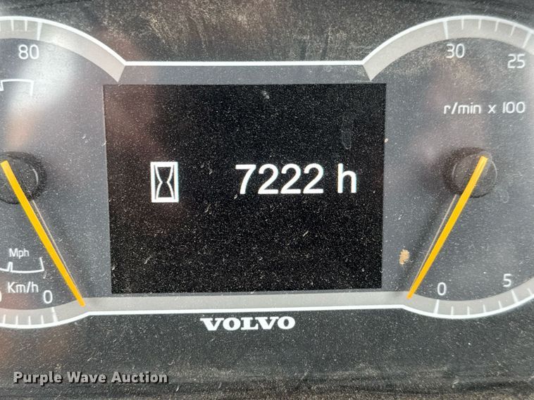 image for item EH0262 2016 Volvo A25G water wagon