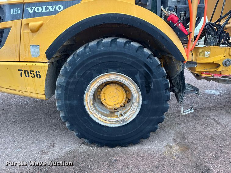 image for item EH0262 2016 Volvo A25G water wagon