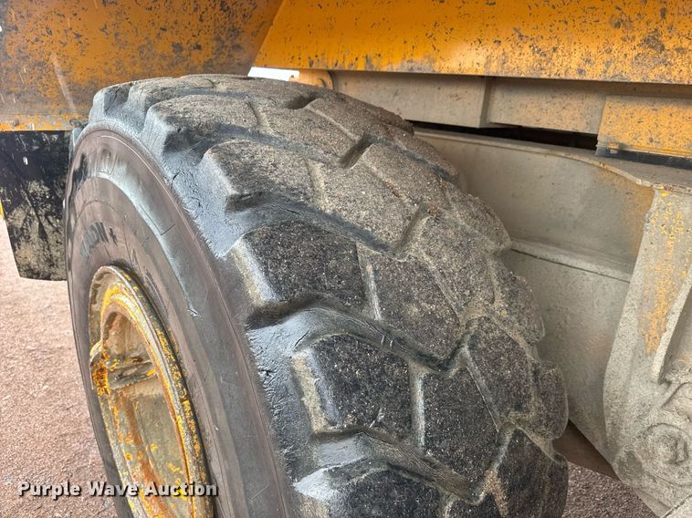 image for item EH0262 2016 Volvo A25G water wagon