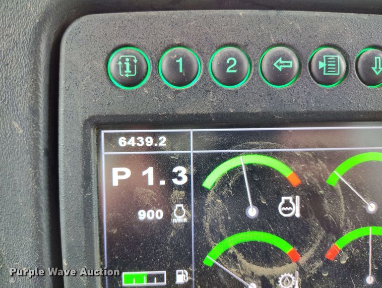 image for item EH0263 2017 John Deere 950K LGP dozer