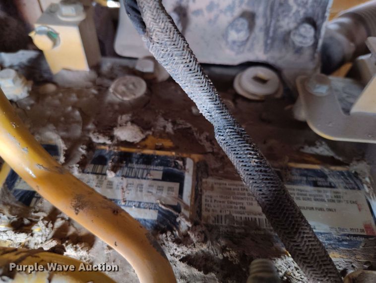 image for item EH0263 2017 John Deere 950K LGP dozer