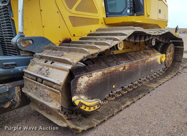 image for item EH0263 2017 John Deere 950K LGP dozer