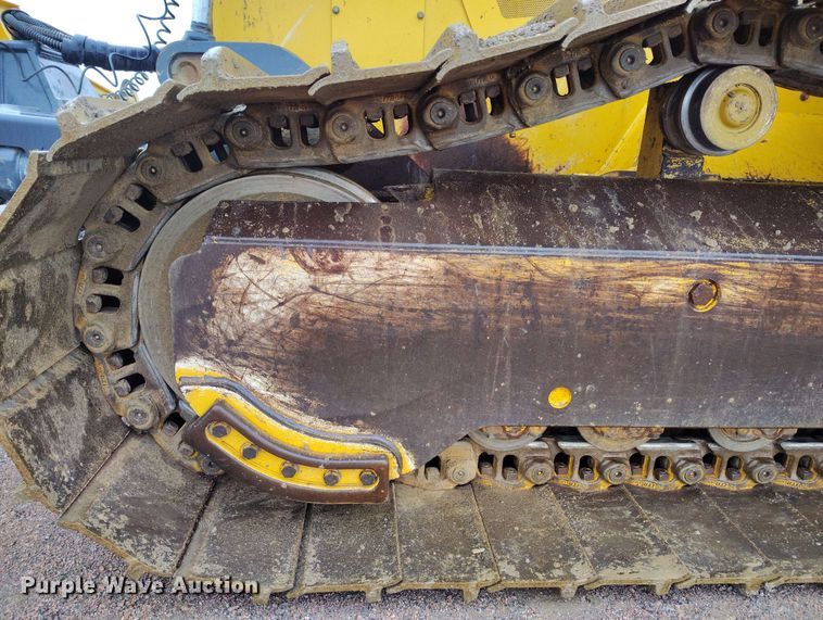 image for item EH0263 2017 John Deere 950K LGP dozer