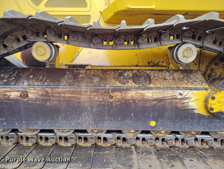 image for item EH0263 2017 John Deere 950K LGP dozer