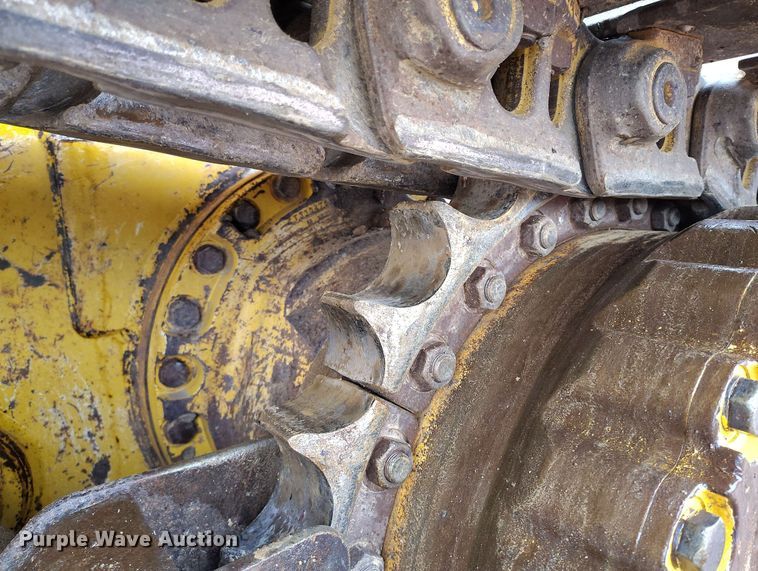 image for item EH0263 2017 John Deere 950K LGP dozer