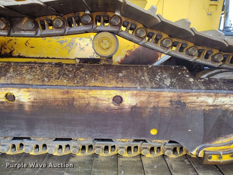 image for item EH0263 2017 John Deere 950K LGP dozer