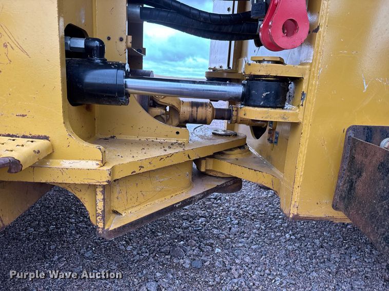 image for item EH0264 2021 Caterpillar 815 HRC soil compactor