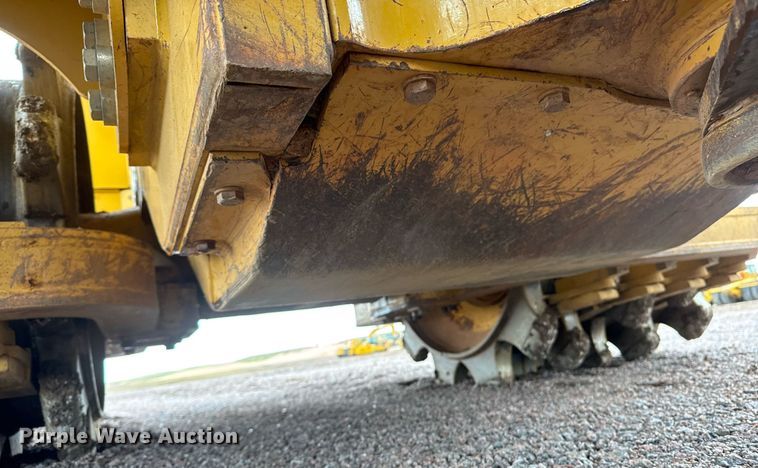 image for item EH0264 2021 Caterpillar 815 HRC soil compactor