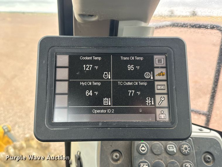 image for item EH0264 2021 Caterpillar 815 HRC soil compactor