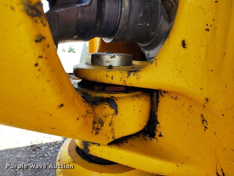 image for item EH0265 2018 Volvo A25G articulated scraper truck