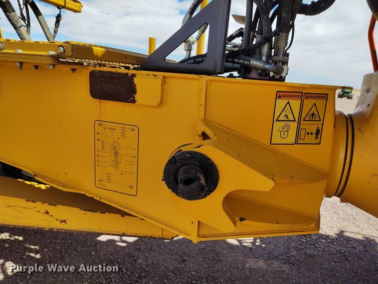 image for item EH0265 2018 Volvo A25G articulated scraper truck