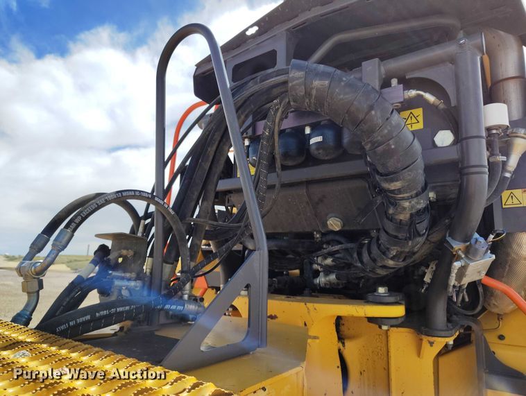 image for item EH0265 2018 Volvo A25G articulated scraper truck