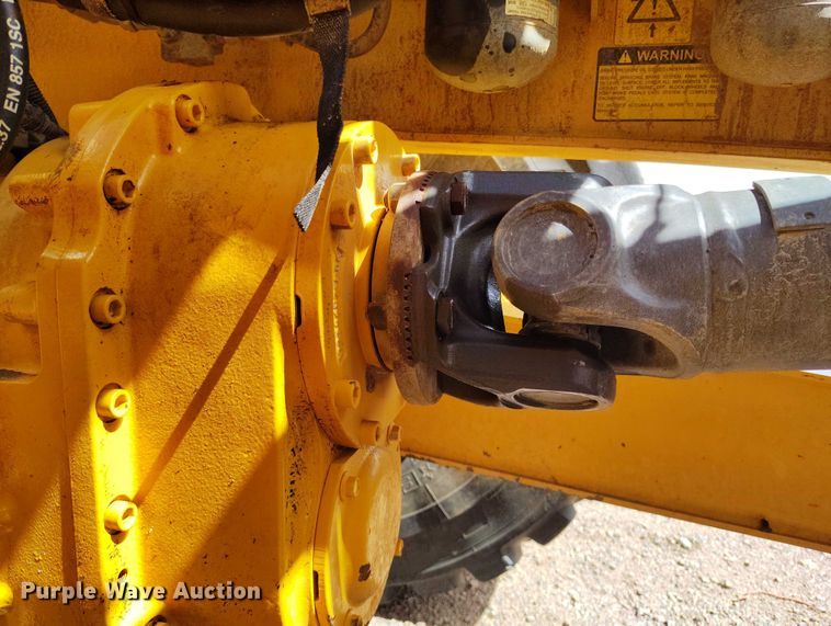 image for item EH0265 2018 Volvo A25G articulated scraper truck