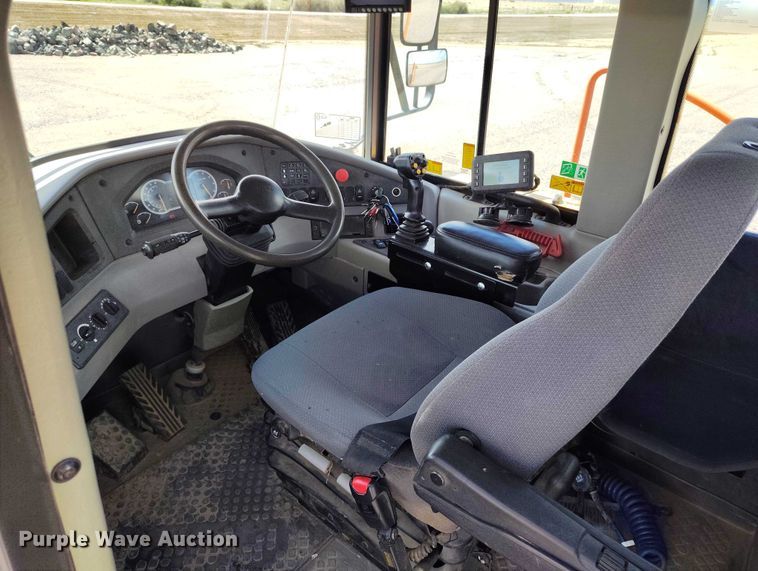 image for item EH0265 2018 Volvo A25G articulated scraper truck