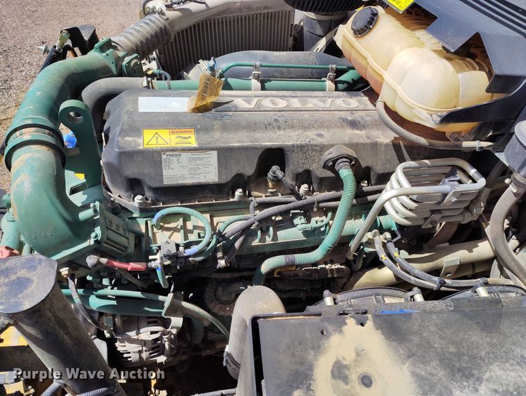 image for item EH0265 2018 Volvo A25G articulated scraper truck