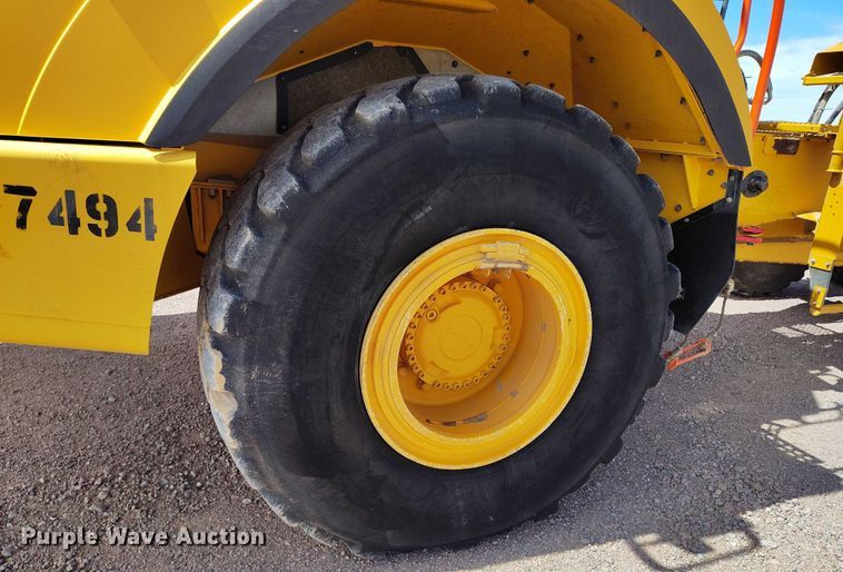 image for item EH0265 2018 Volvo A25G articulated scraper truck