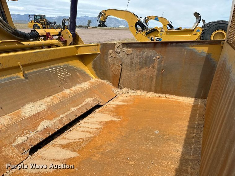 image for item EH0266 2022 K-Tec 1228 scraper