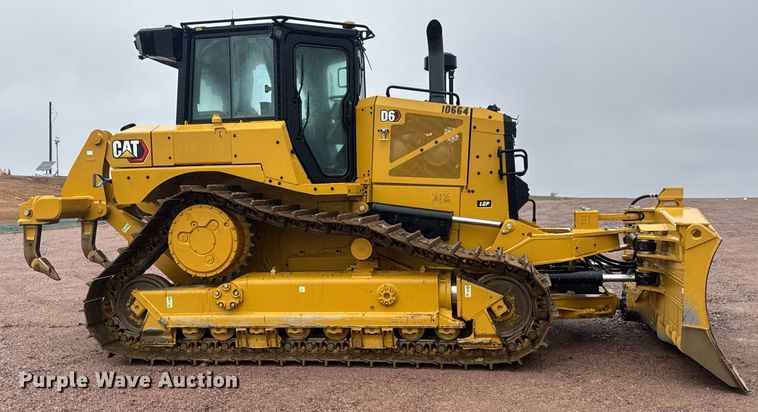image for item EH0267 2024 Caterpillar D6 LGP dozer