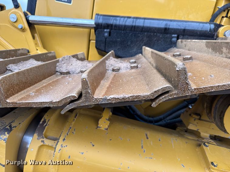 image for item EH0267 2024 Caterpillar D6 LGP dozer