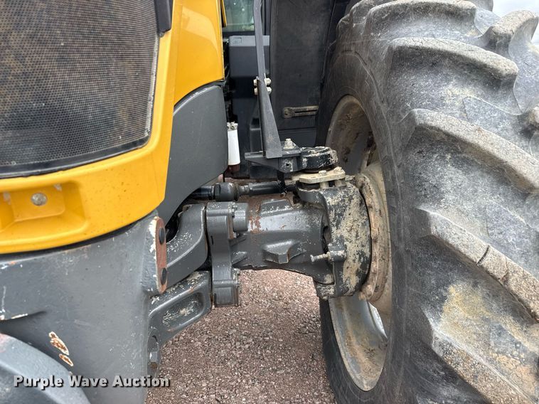 image for item EH0268 2016 Challenger MT675E MFWD tractor