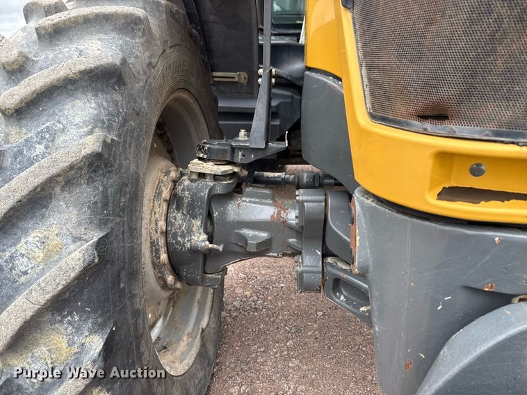 image for item EH0268 2016 Challenger MT675E MFWD tractor