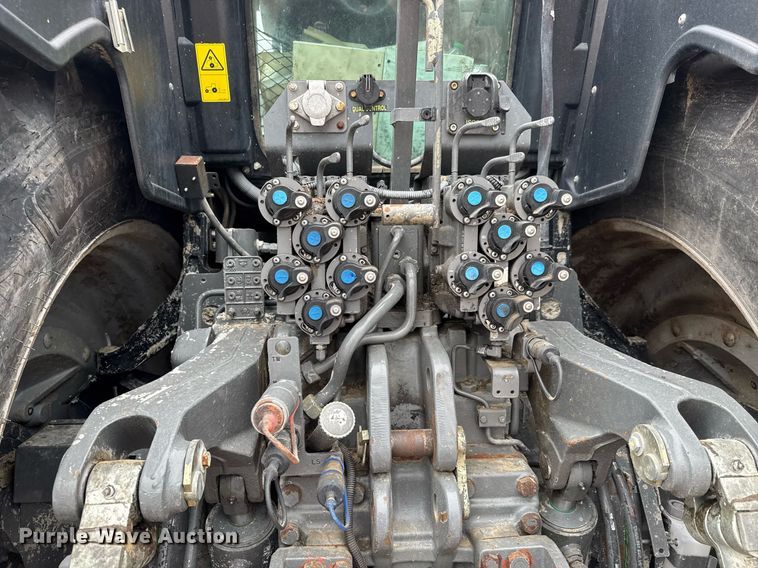 image for item EH0268 2016 Challenger MT675E MFWD tractor