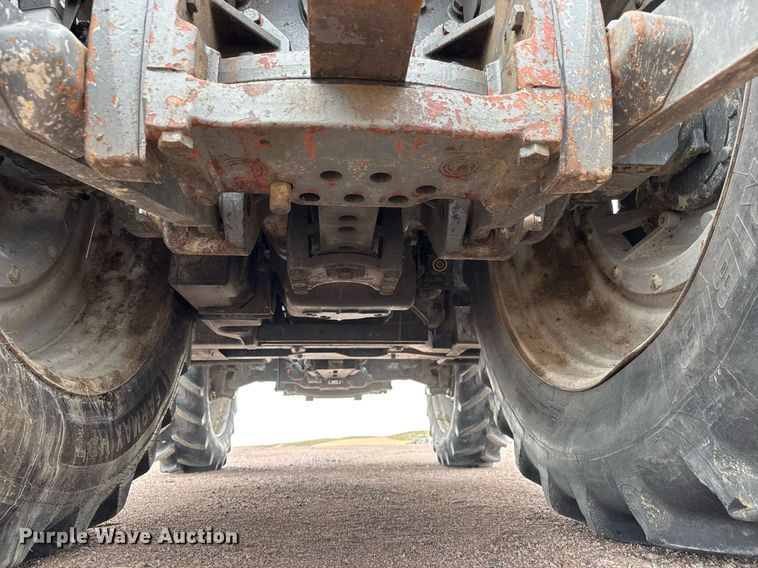 image for item EH0268 2016 Challenger MT675E MFWD tractor