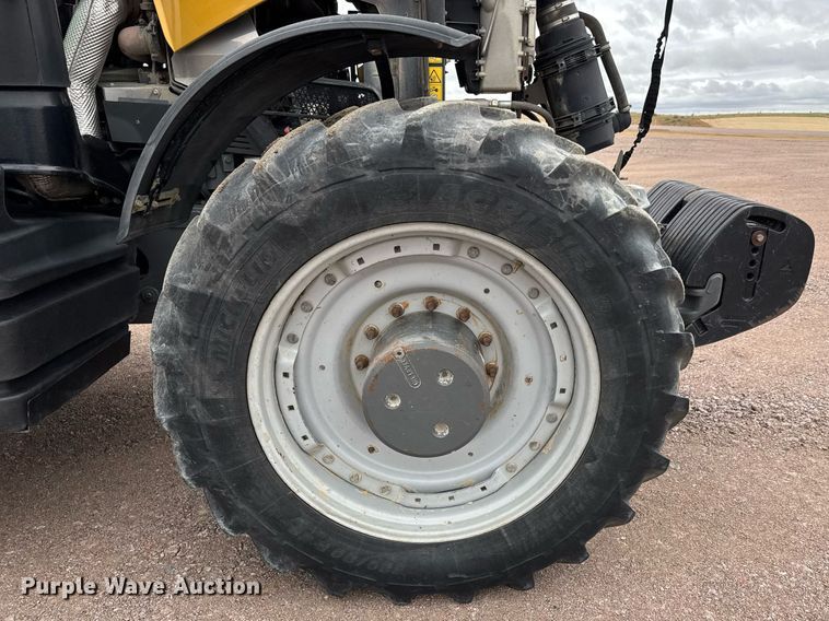 image for item EH0268 2016 Challenger MT675E MFWD tractor