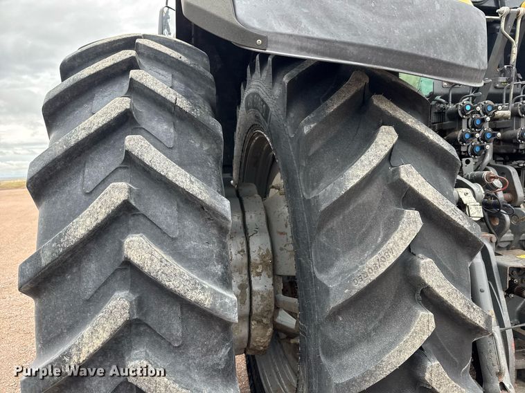 image for item EH0268 2016 Challenger MT675E MFWD tractor