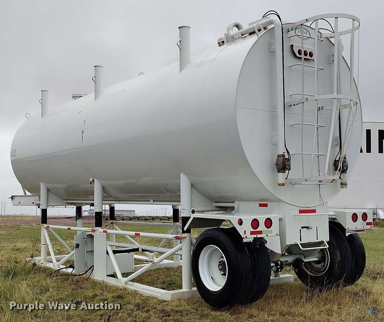 image for item EH0269 2018 1954 Manufacturing 12K Water Tower portable water tower