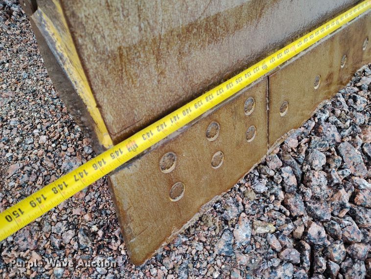 image for item EH0273 2020 Caterpillar 815K soil compactor