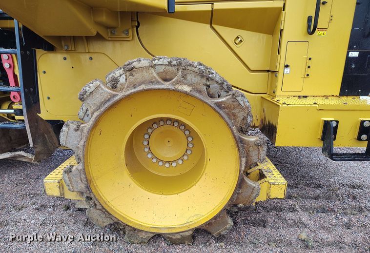 image for item EH0273 2020 Caterpillar 815K soil compactor