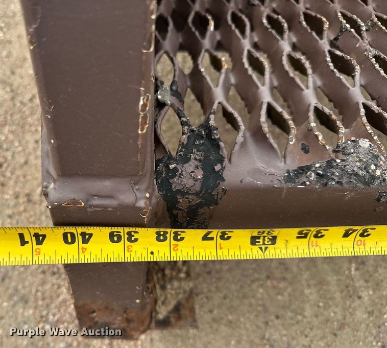 image for item EH0321 Metal stairs