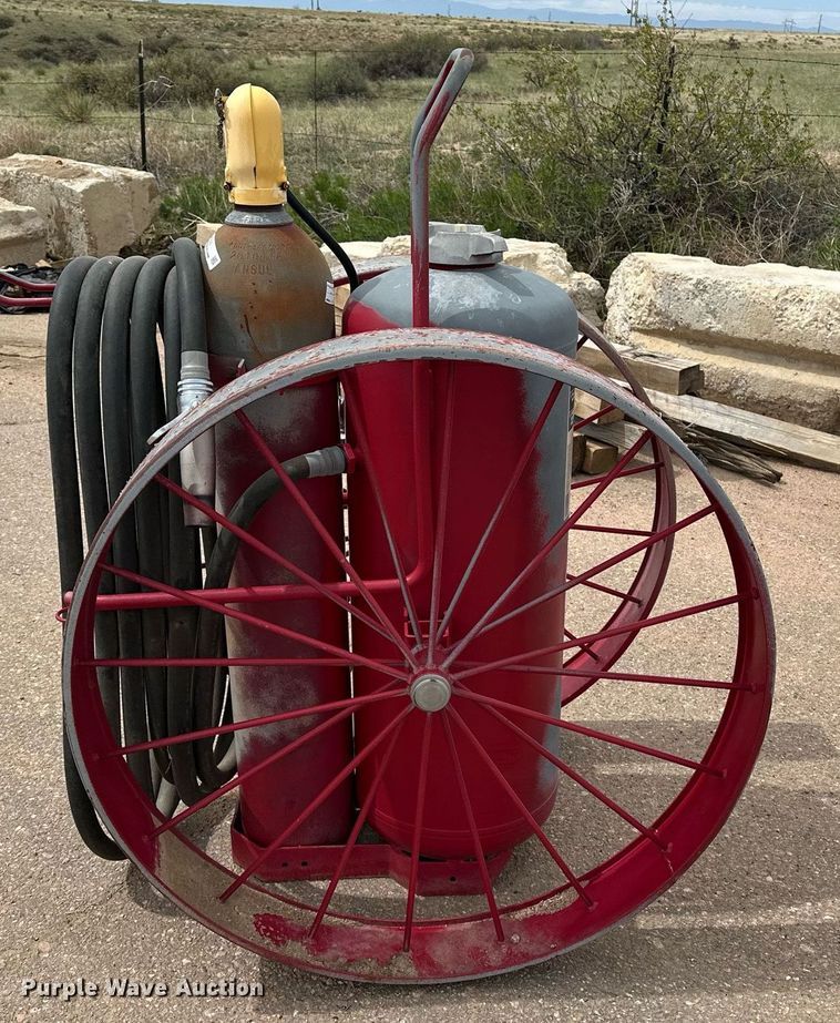 image for item EH0323 Ansul dry chemical fire extinguisher