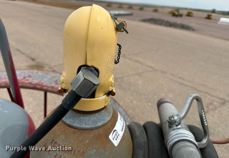 image for item EH0323 Ansul dry chemical fire extinguisher