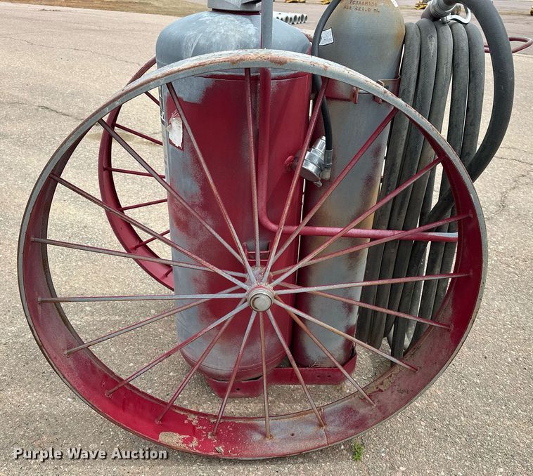 image for item EH0323 Ansul dry chemical fire extinguisher