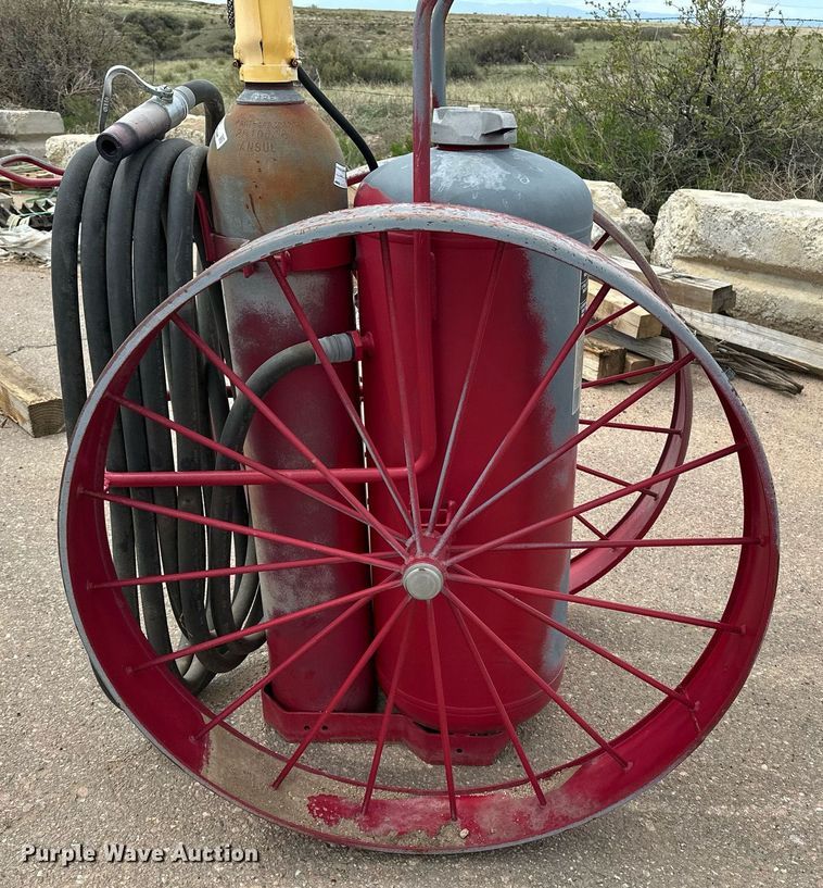 image for item EH0323 Ansul dry chemical fire extinguisher