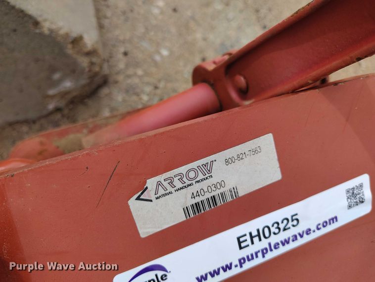 image for item EH0325 Motor grader parts