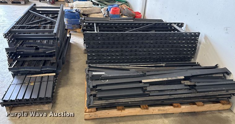 image for item EJ3751 Whalen pallet racking