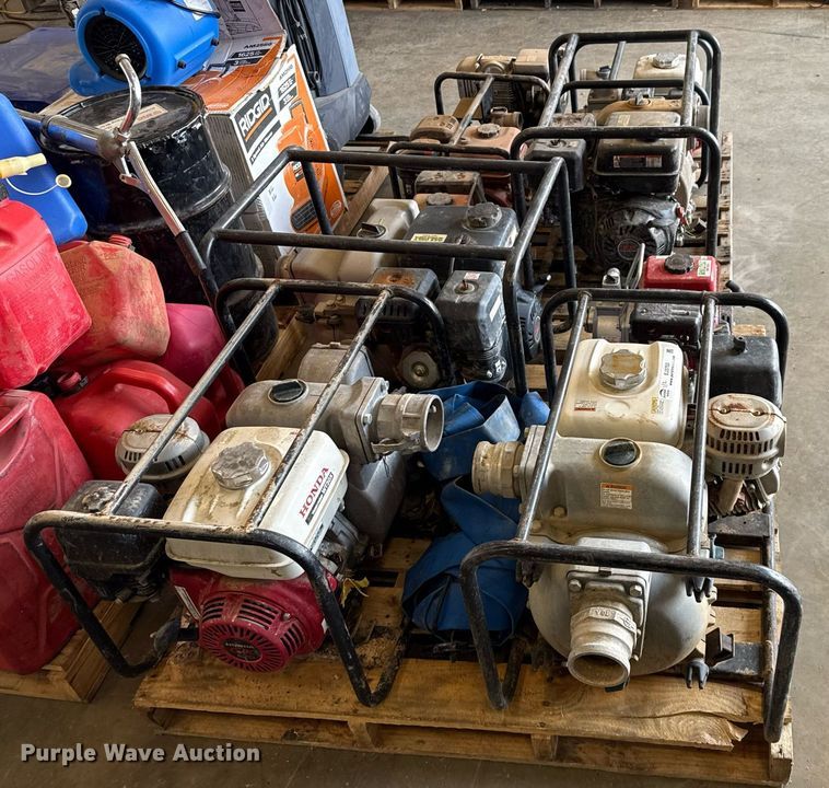 image for item EJ3753 (9) pumps