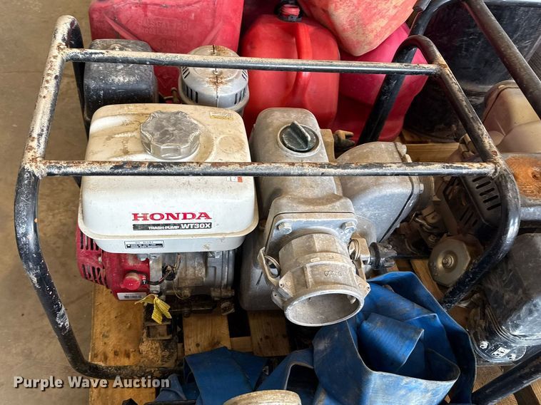 image for item EJ3753 (9) pumps