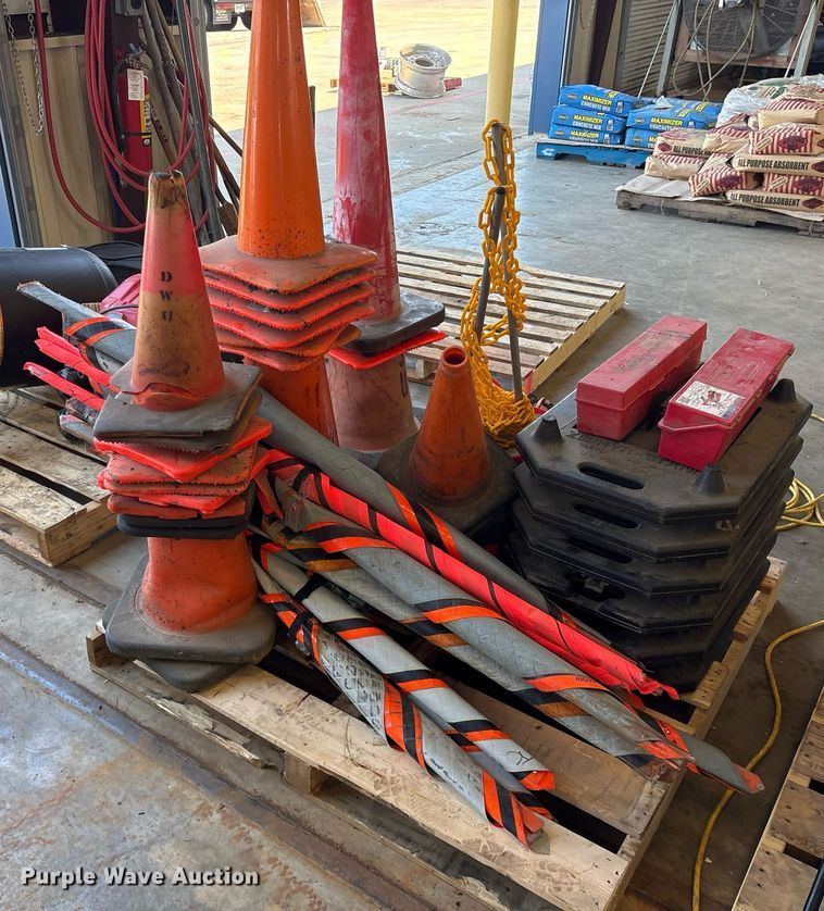 image for item EJ3756 Road safety equipment