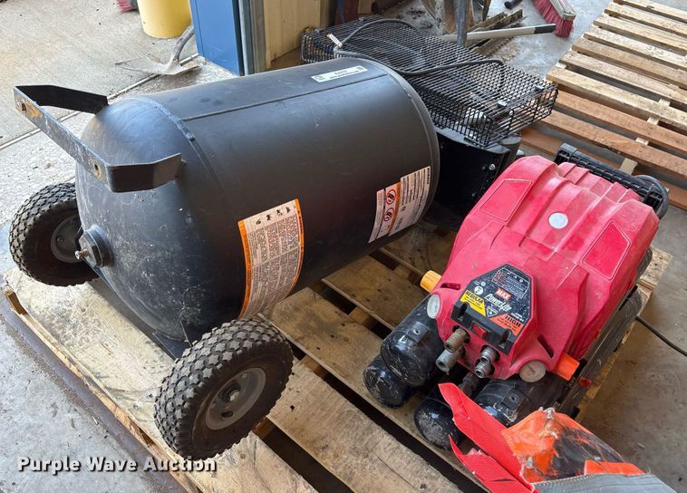 image for item EJ3757 (2) air compressors