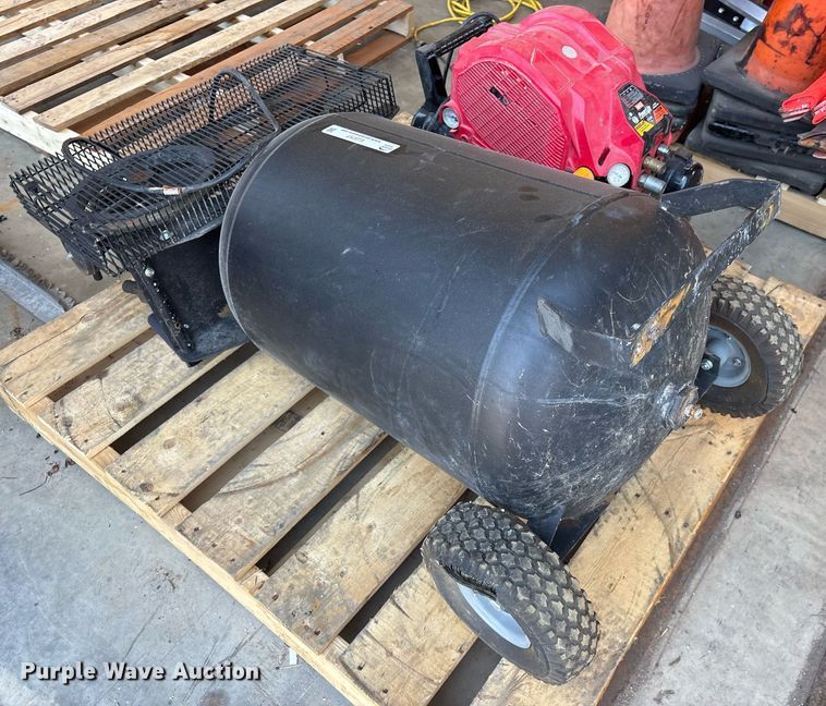 image for item EJ3757 (2) air compressors