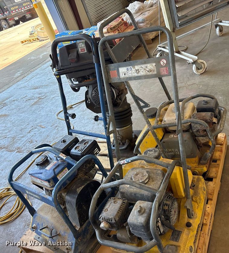 image for item EJ3758 (4) plate compactors